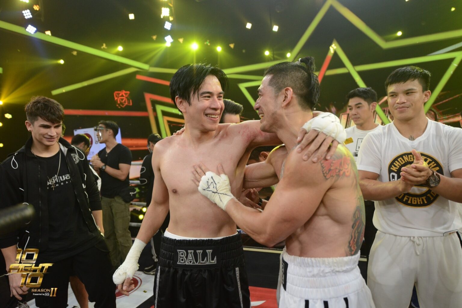 คู่เดือด! 10 Fight 10 เต้ นันทศัย ซัดหมัดหนักชนะคะแนน บอล ...