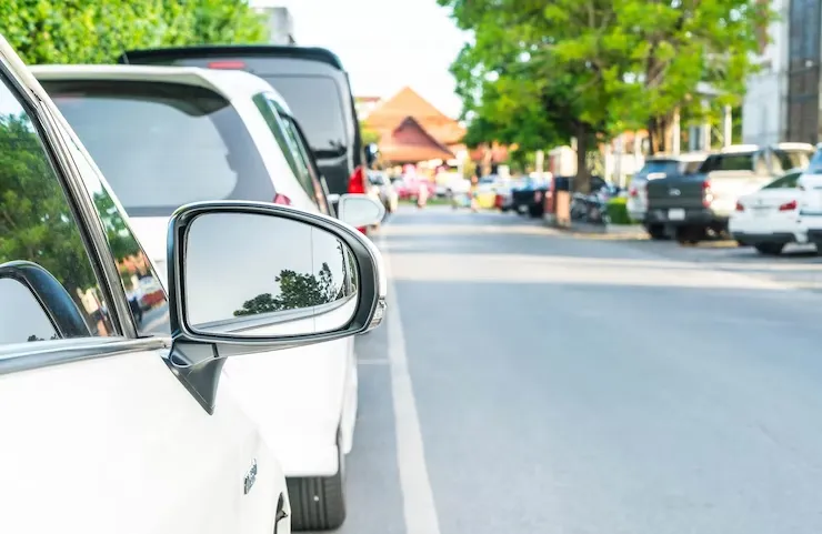 side-rear-view-mirror-modern-car