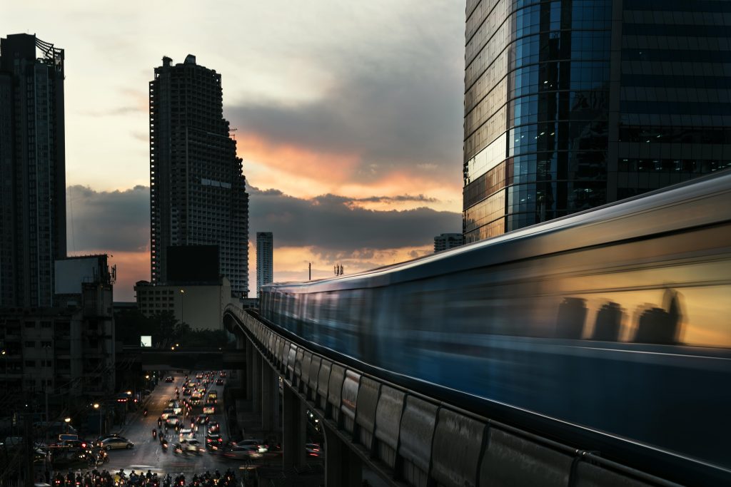 skyline-cityscape-building-sunrise-twilight-min